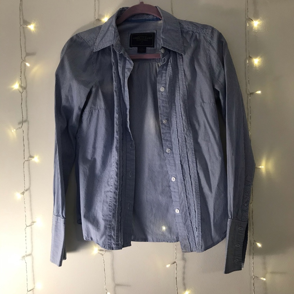 Long sleeve amaerican eagle outfitters size 4